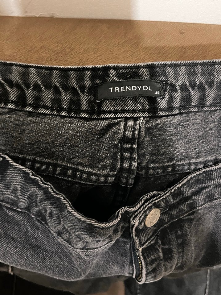 Gri Bol Kesim Kadın Kot Pantolon - Görsel 3