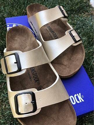 Birkenstock altın renk kadın terlik