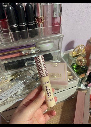 Tarte Shape Tape Kapatıcı