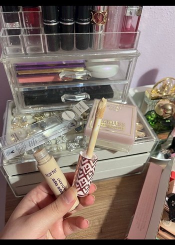  Beden Tarte Shape Tape Kapatıcı