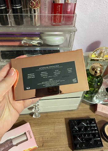 Beden Nars Afterglow Koleksiyon far paleti