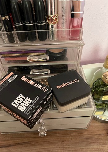 Huda Beauty Pudra Pound cake - Görsel 2