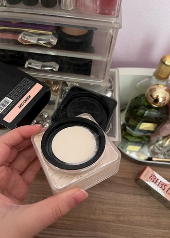 Huda Beauty Pudra Pound cake - Görsel 5