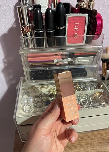 Nars dolve vita allık