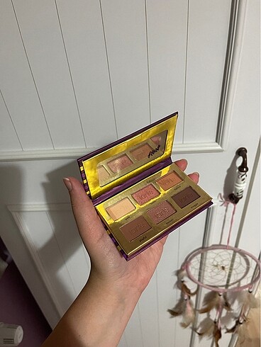 Sephora Tarte far paleti ve maybelline aydınlatıcı