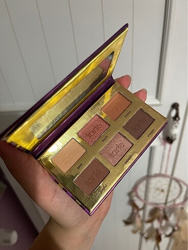 Tarte far paleti ve maybelline aydınlatıcı