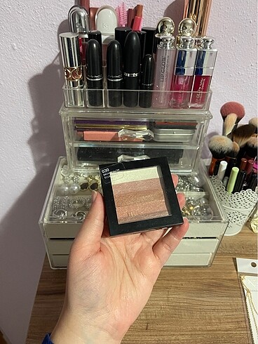 Beden Bronzer allık aydınlatıcı palet