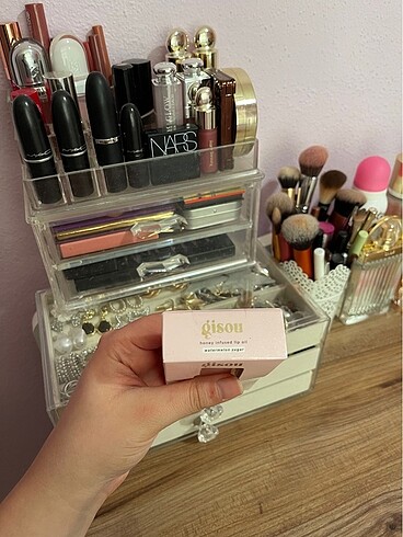 Beden Gisou sephora lip oil