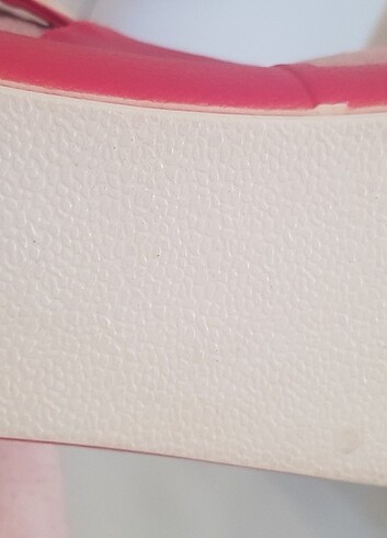 38 Beden kırmızı Renk Sıfir Sandalet #zara #bershka