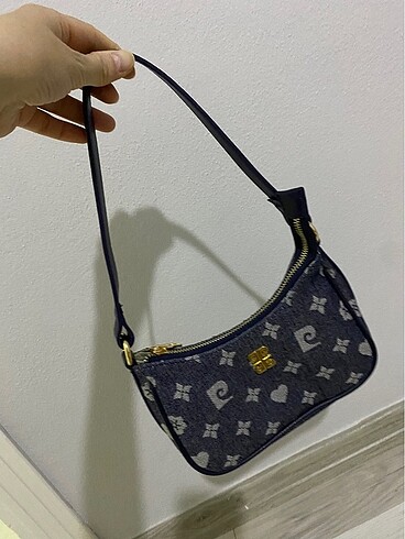 Beden Pierre cardin çanta