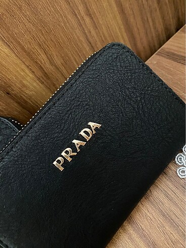  Beden Prada replika cüzdan