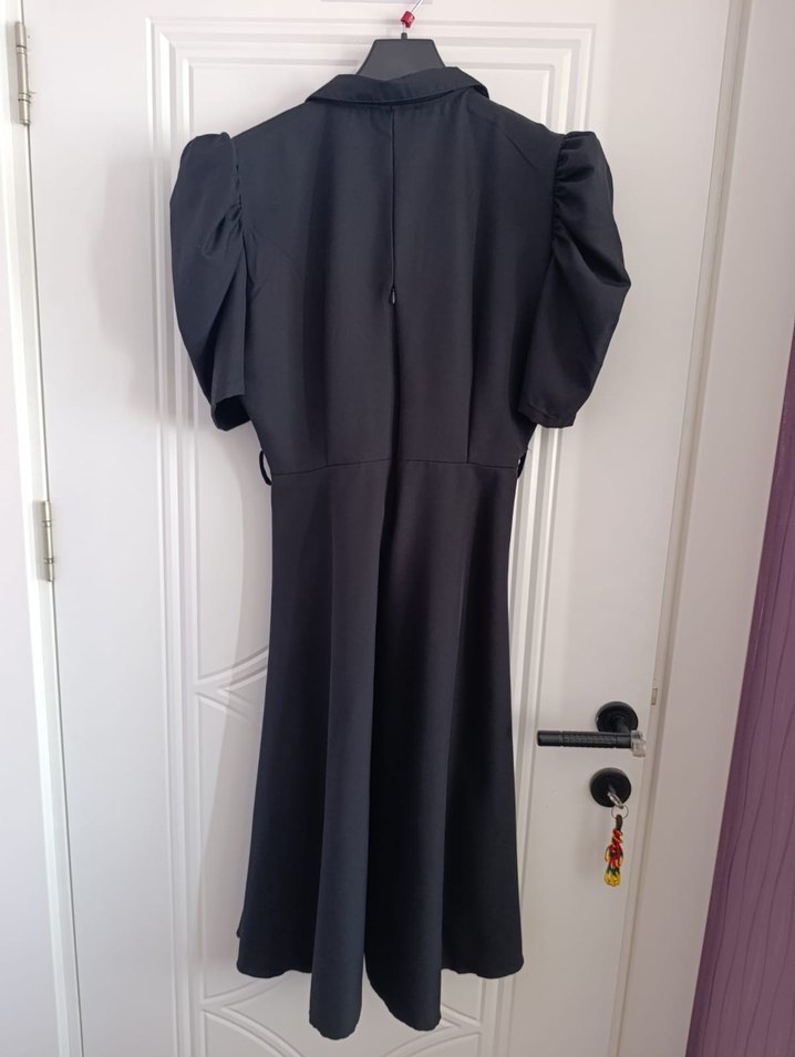 Drapeli Siyah V Yaka Uzun Elbise - Görsel 2