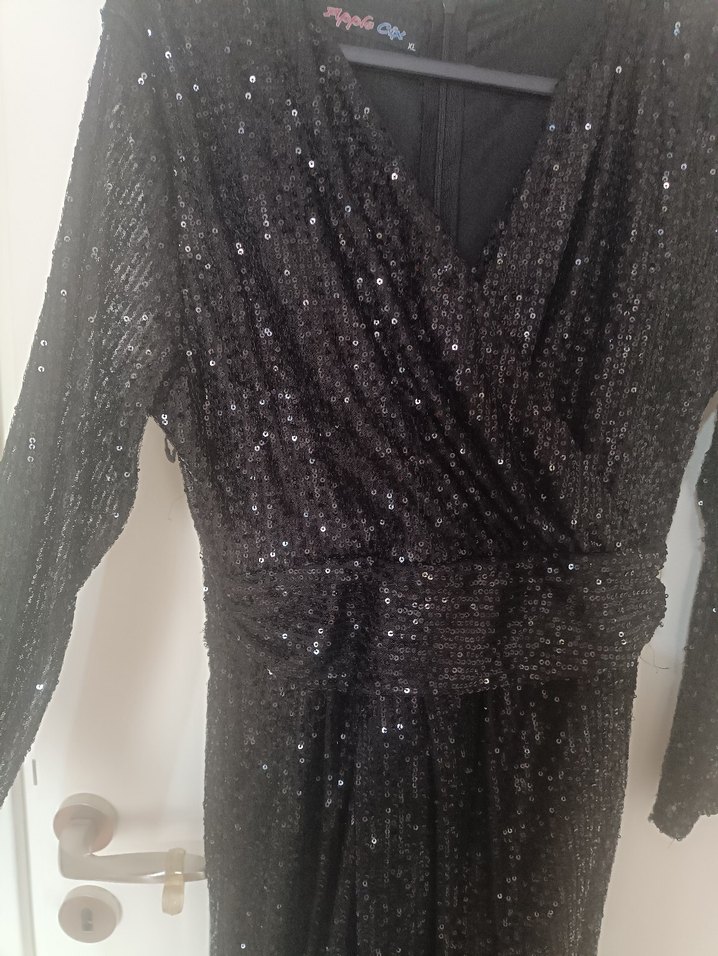 Siyah V Yakalı Uzun Salaş Elbise - Görsel 3