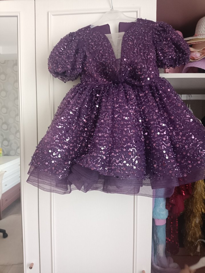 Mor Parlak Gotik Çocuk Elbisesi - Görsel 3