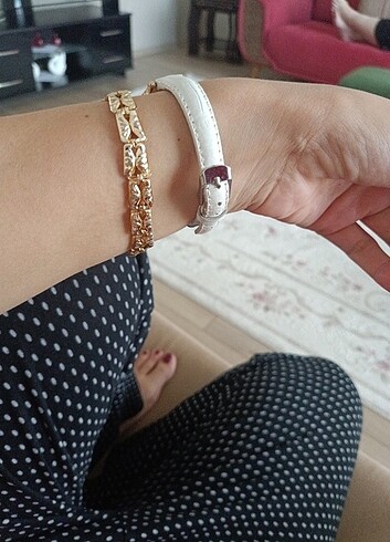 Beden Quartz beyaz kordon saat