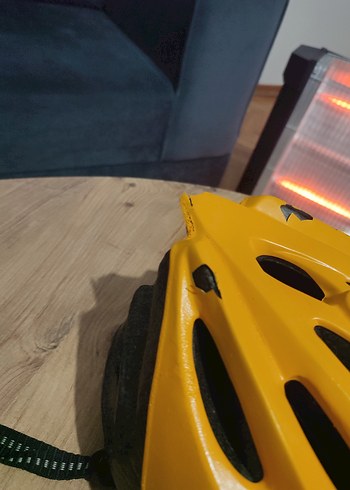 Sarı Biker Tarzı Motosiklet Kaskı  jel koltuk arka sinyal ışığı - Görsel 6