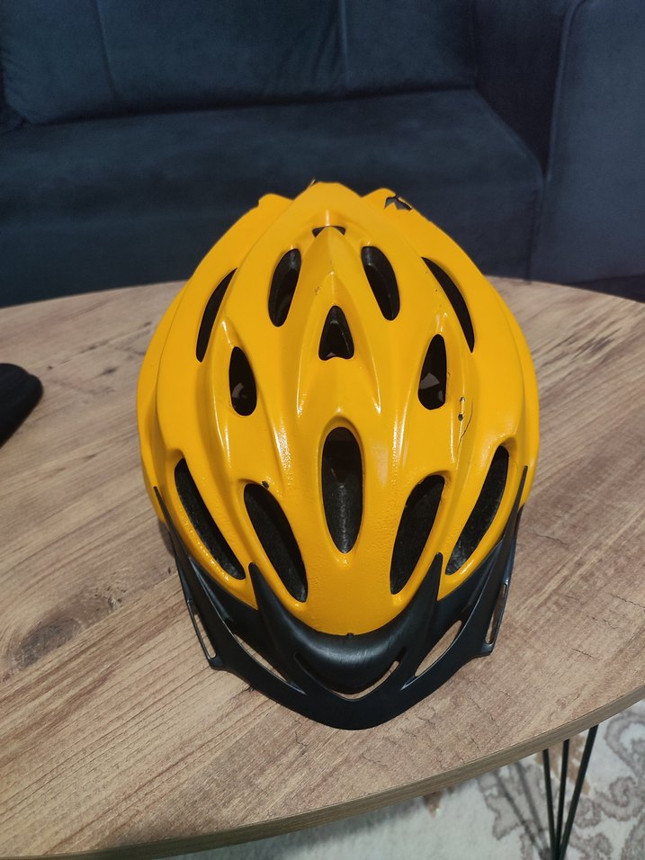 Sarı Biker Tarzı Motosiklet Kaskı  jel koltuk arka sinyal ışığı - Görsel 2