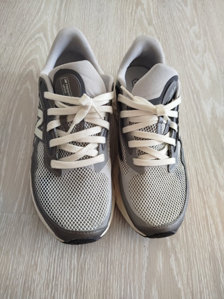 New Balance spor ayakkabı - Görsel 2