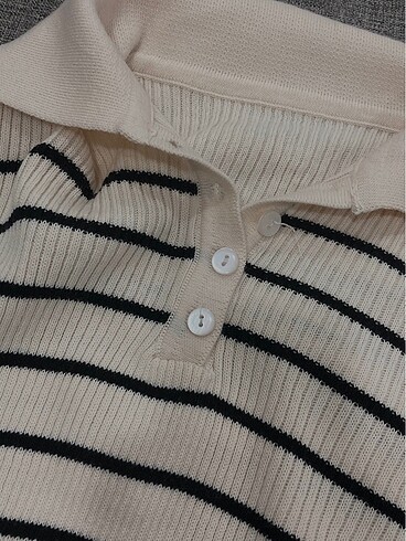 universal Beden krem crop