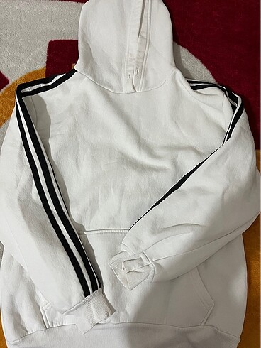 Beyaz sweat