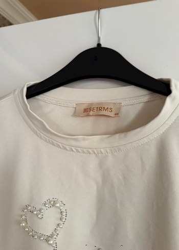 Boncuk İşlemeli Beyaz Kadın Sweatshirt