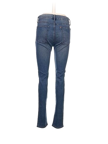 30 Beden H&M Jean / Kot %70 İndirimli.