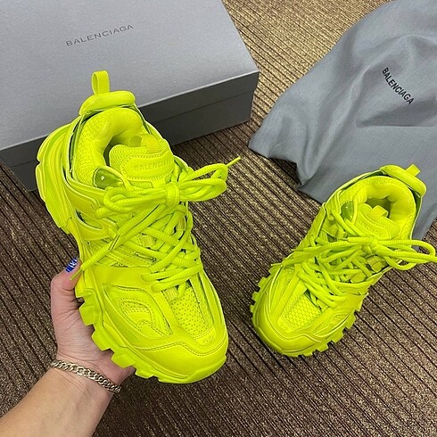 Balenciaga Track