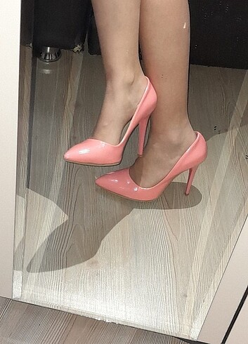 Bambi Stiletto