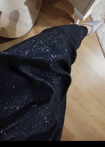 Parlak Siyah Uzun Abiye Elbise - Görsel 3