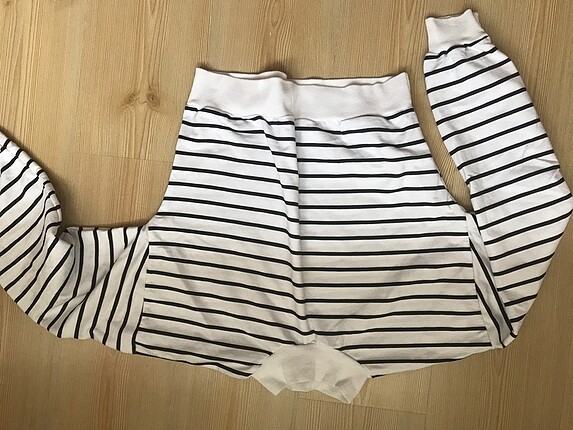 Çizgili sweatshirt