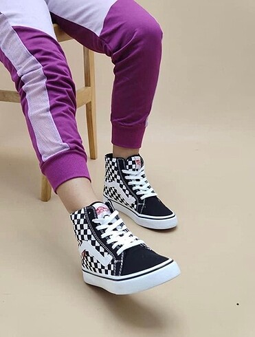 YENİ SEZON VANS BİLEKLİ