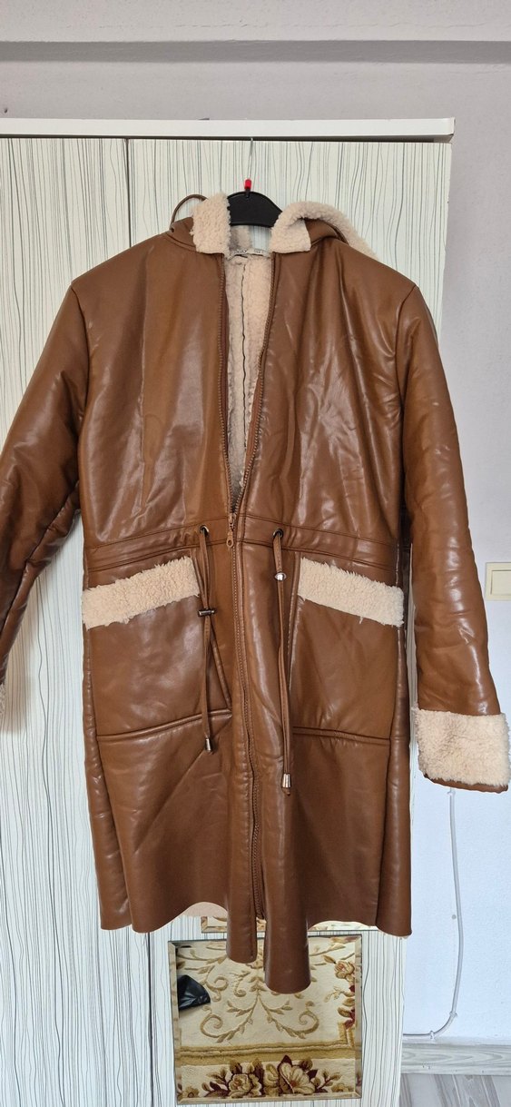 Kürk Detaylı Deri Kadın Uzun Kaban - Görsel 4