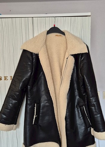 Beyaz, Kürk Detaylı Kadın ceket - Görsel 2