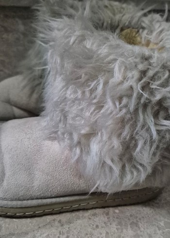 Gri Kadın Yün Botlar Tüylü Detaylı - Görsel 2