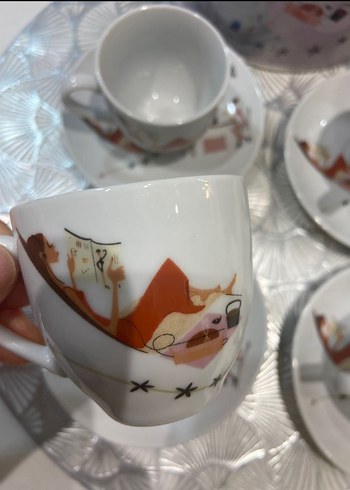Beden beyaz Renk Bernardo Beyaz Desenli 4'lü Kahve Fincanı Takımı