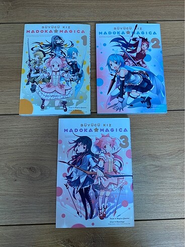 manga çizgi roman Madoka Magica Büyücü Kız