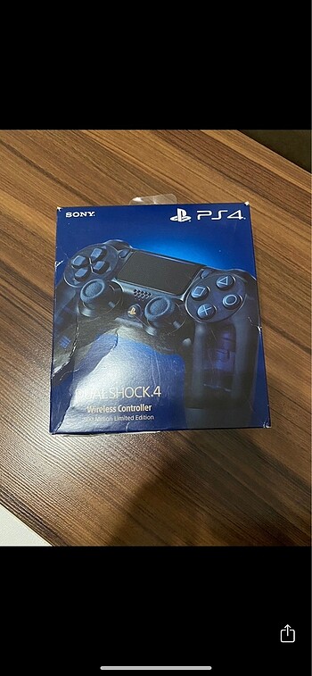 Dualshock 4 500million özel seri