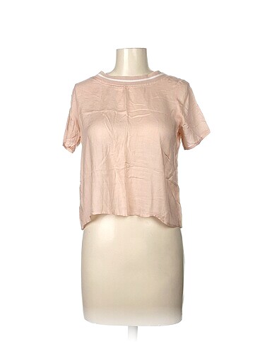 Diğer T-shirt %70 İndirimli.