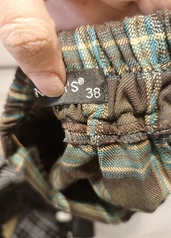 38 Beden haki Renk Yeşil kahve kareli şik etek