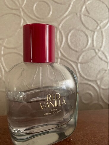 Zara Red Vanilla