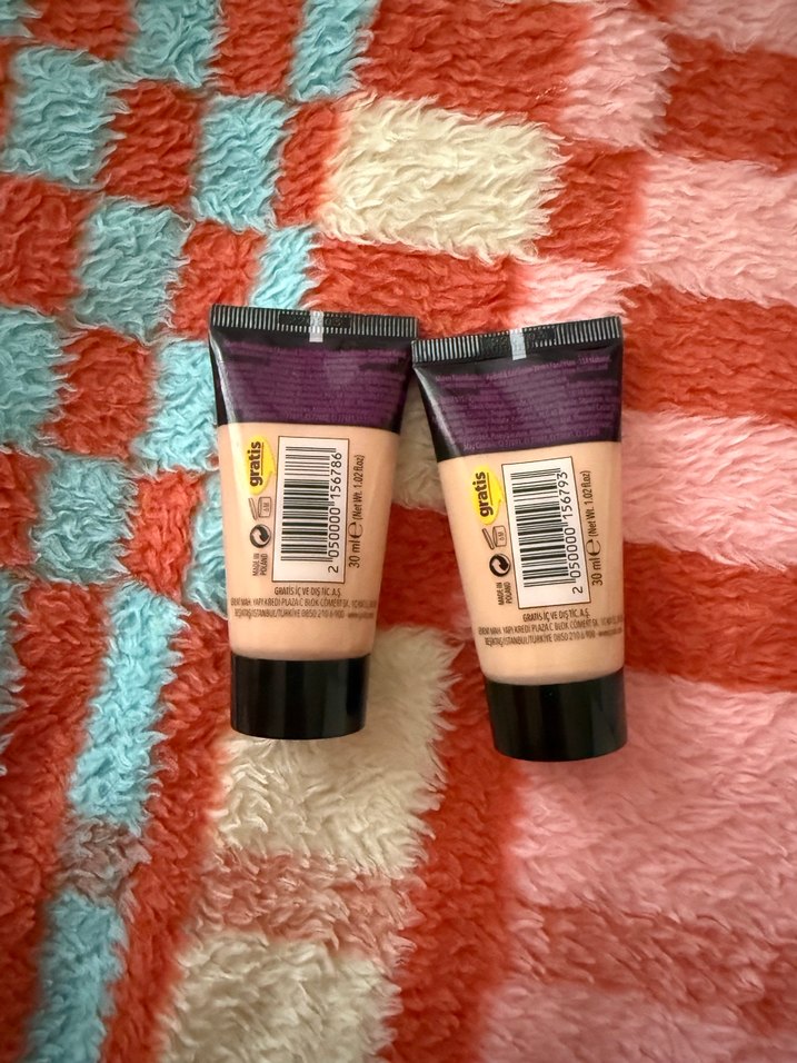 LYKD Mükemmel Kapama Fondöten - Açık Pembe - Görsel 2