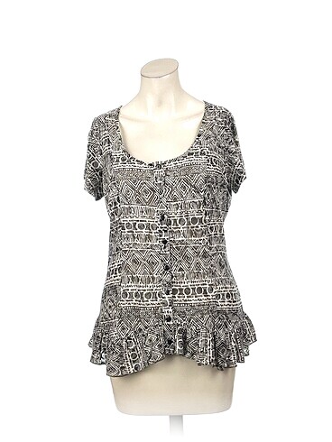 Marks & Spencer T-shirt %70 İndirimli.