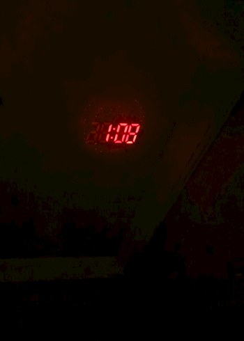 Projeksiyonlu Radyolu Dijital Masa Saati - Görsel 5