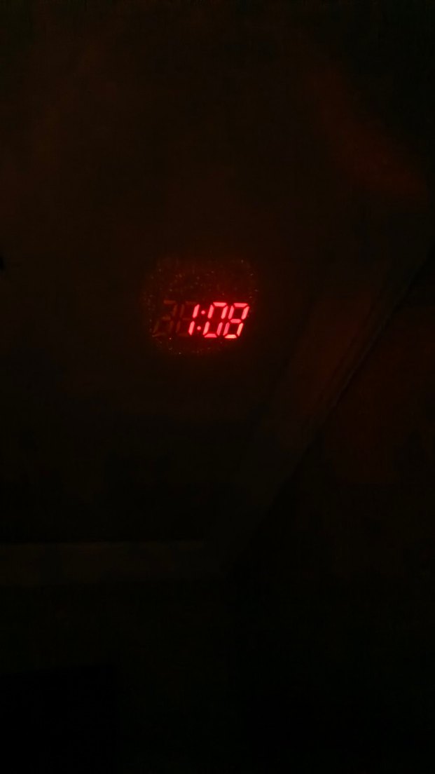 Projeksiyonlu Radyolu Dijital Masa Saati - Görsel 5