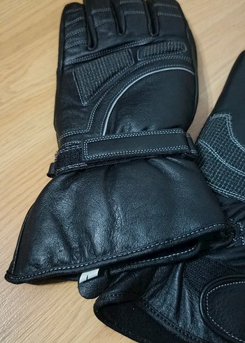 Siyah Eldiven - Görsel 5