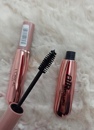 Beden Loreal Paris AIR VOLUME MASCARA