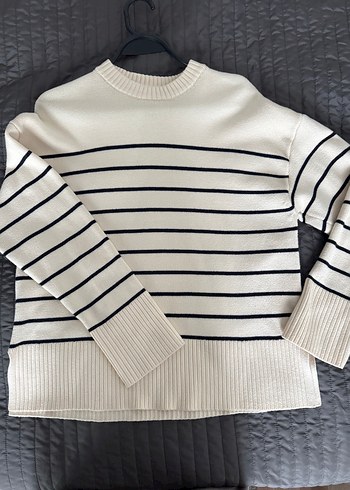 Gri Çizgili Beyaz Örgü Kadın Kazak - Görsel 2