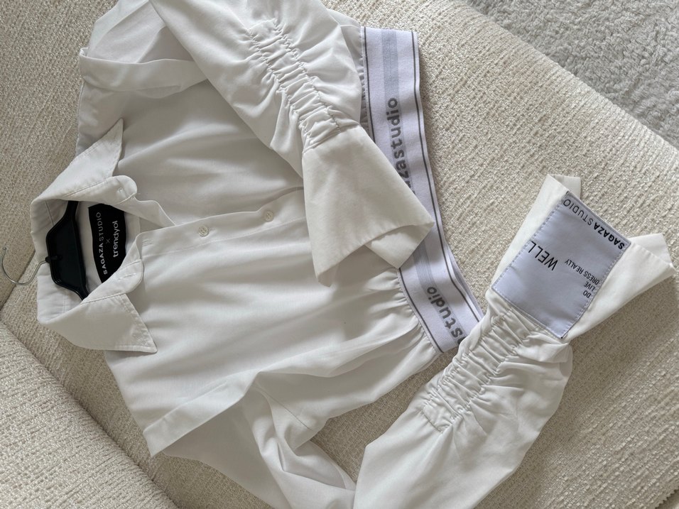 Beyaz Klasik Mini Keten gömlek - Görsel 3