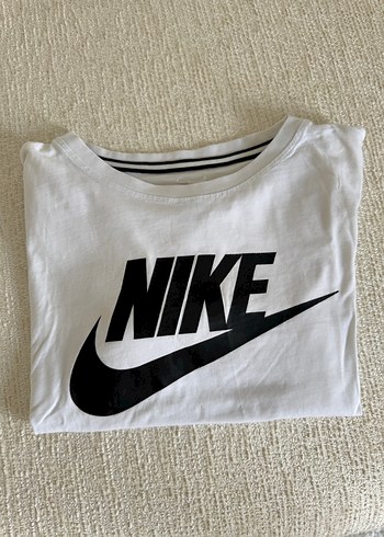 Nike m