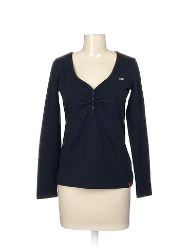 Esprit T-shirt %70 İndirimli.